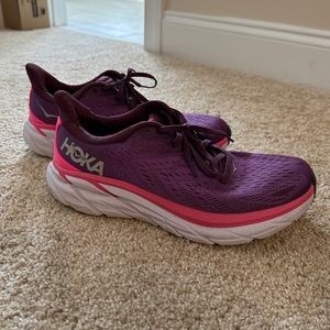 HOKA Clifton 8